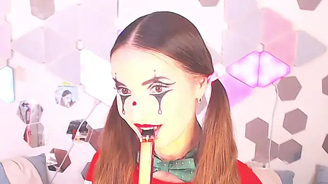 Czat XXX na żywo – LexiKiss