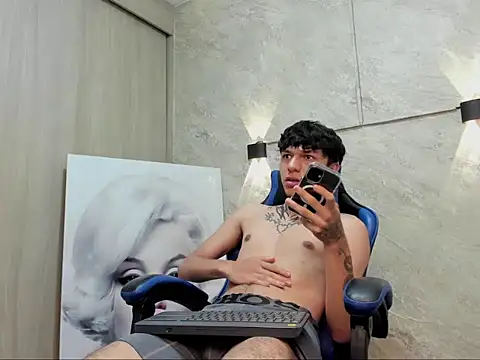 Онлайн чат XXX johan_tempt
