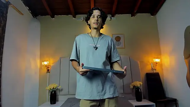 הופעת וובקאם של Kai_Montel