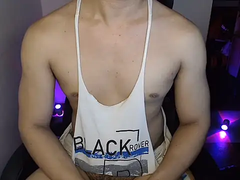 Hot_Muscle69: онлайн-секс-чат