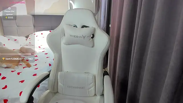 Chat XXX en directo de EvelinaLuu