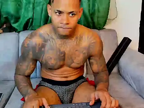 Jared_Kushhs live XXX chat