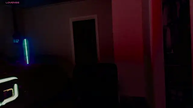 OFFICAL_DICKEDDOWNUNDER Chat XXX live