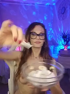 Luna_Kitanna 现场XXX聊天