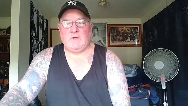 KINKYBLUEYES69 Webcamshow