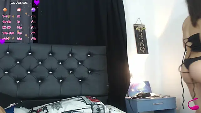 Онлайн чат XXX ScarletVidal