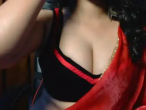 HOT-PAYAL Adlı Modelin Canlı XXX Sohbeti
