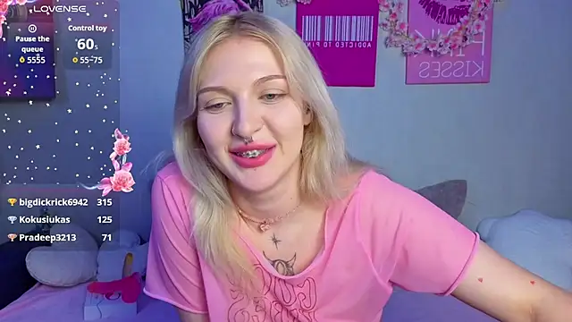 BlondieSummer's Live XXX Chat