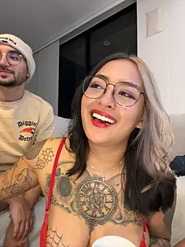 Chat XXX en directo de Rae_Lil_White