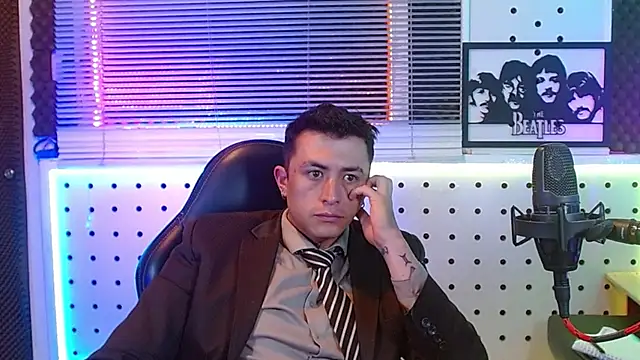 แชท XXX สดของ Godofcumxxx