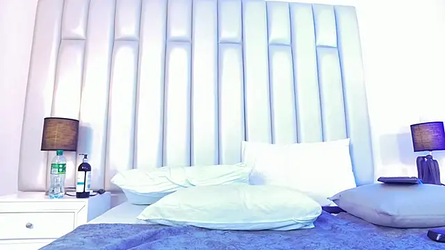 aandreaperez Chat XXX live