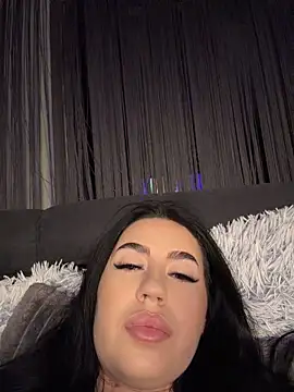 Živý XXX chat Andrestarr