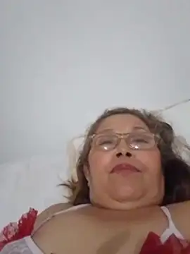 Chat XXX en directo de Cessi50