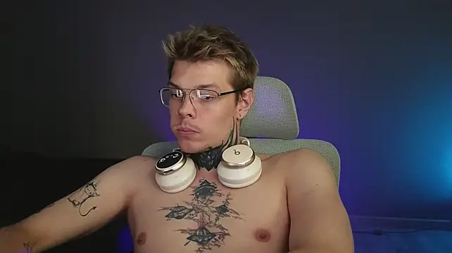 DENIS_HEREのライブXXXチャット