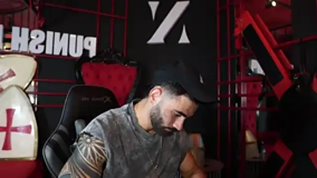 Chat XXX Live Austin_bolt