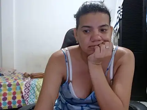 Chat XXX en directo de Adriana_0312
