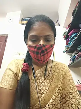 Tamil_Yalini12's Live XXX Chat