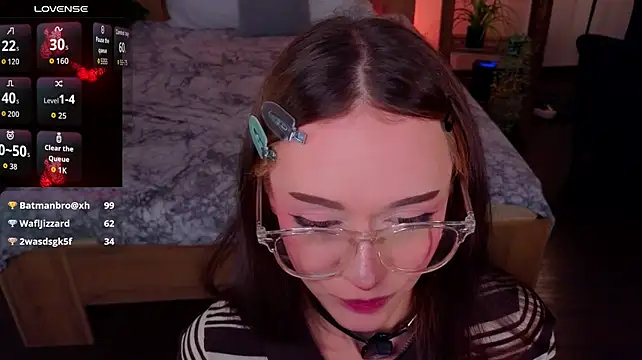 Adetta Chat XXX in diretta