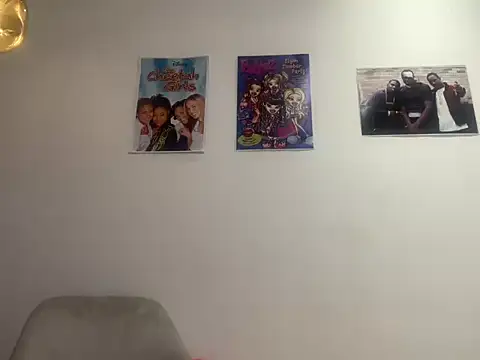 ChocolateCakeQueen's Live XXX Chat