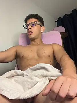 Chatroom XXX en direct de Roronoa__Zoro