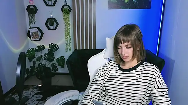 EchoScribe XXX ч ат на живо