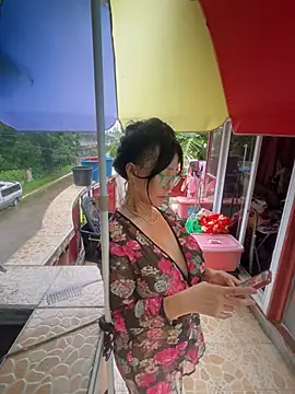 sweetieme's Live XXX Chat