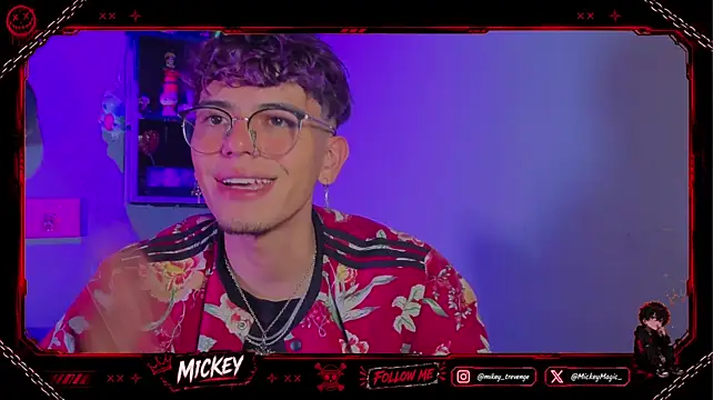 Mickey_Magic: διαδικτυακό σόου στην κάμερα
