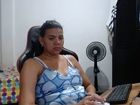Chat XXX en directo de Adriana_0312