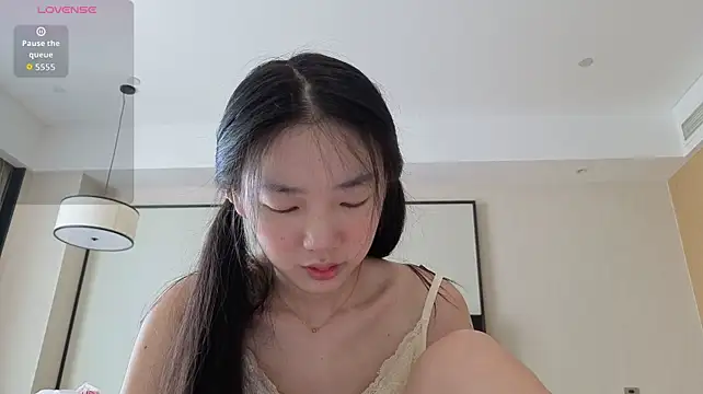 IamAmeliaaaのライブXXXチャット