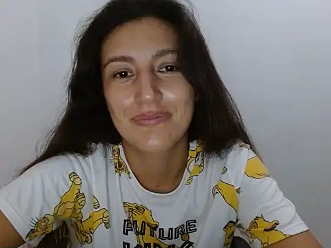 دردشة SarahFriendly الجنسية المباشرة