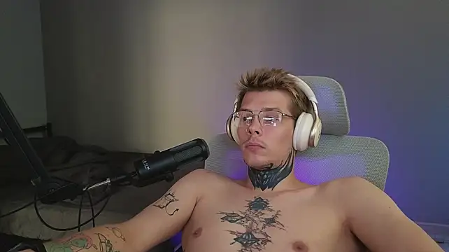 Chat XXX Live DENIS_HERE