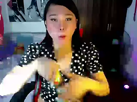 sofiathe1st Chat XXX live