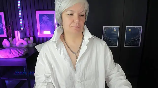 CarmenSoft's Live XXX Chat