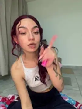 Chat +18 de Red_kytty6 ao vivo