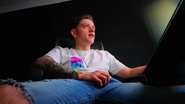 FelixStarkk Live XXX Chat
