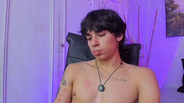 Chat +18 de Tyler_durten ao vivo