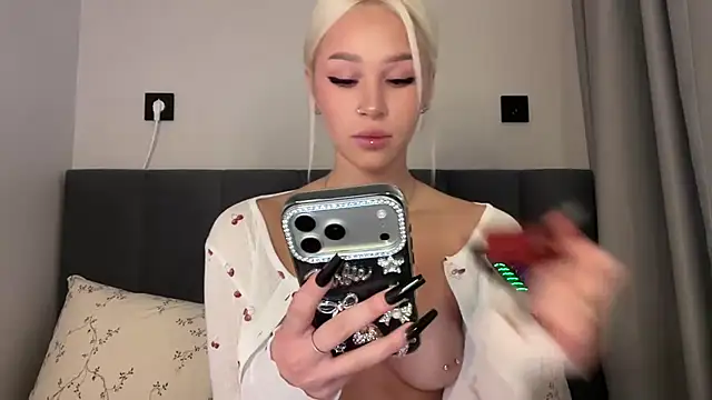 ur_molly Live XXX-Chat