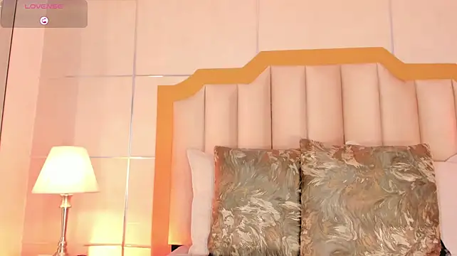 XXX chat uživo modela TahliaMoreau