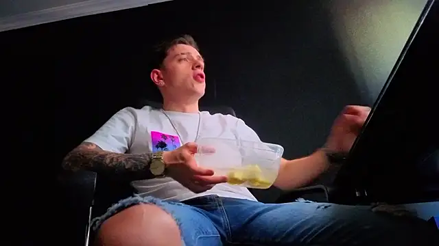 FelixStarkk élő XXX-chatje