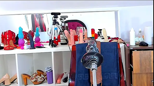 Chat +18 de KarlaHartley ao vivo