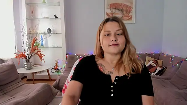 دردشة NoraLiin الجنسية المباشرة