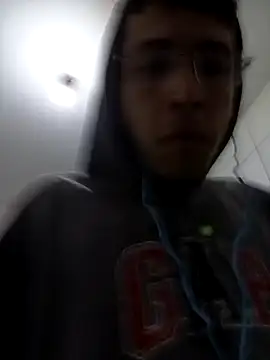 Tchutom Chat XXX in diretta
