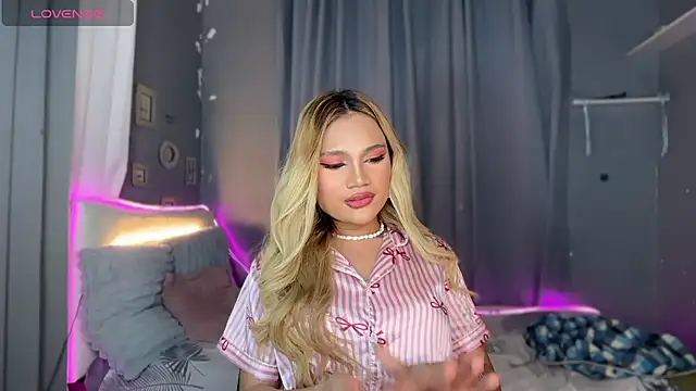 Živý XXX chat Tsfoxyangelx