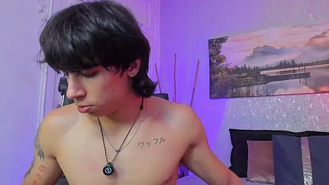 Tyler_durten লাইভ XXX চ্যাট