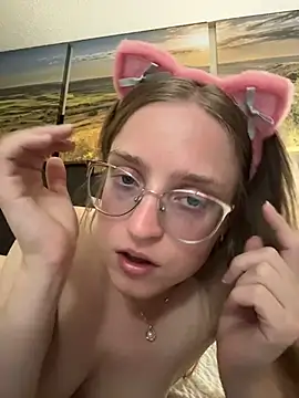 Chat XXX en directo de Evelunnyy