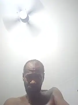 Boozle666 live XXX chat