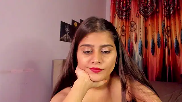 צ'אט XXX בשידור חי של Deanerys