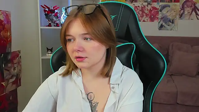 ElinaVale's Live XXX Chat