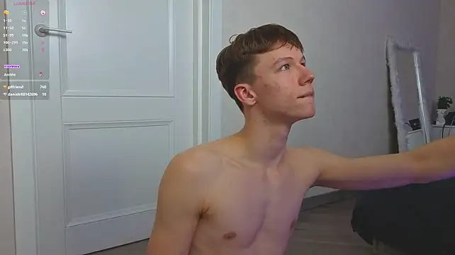 cuMte_boy: онлайн-секс-чат