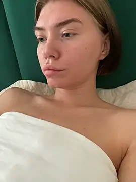 XXX chat uživo modela Lisaaa_Alisa